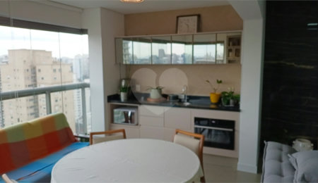 Apartamento à venda com 2 suítes em Brooklin, São Paulo, SP
