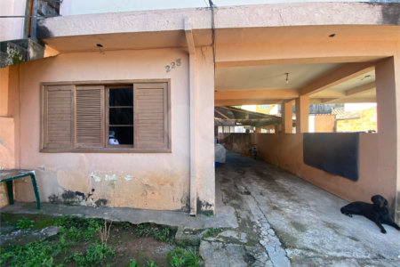 Casa à venda com 2 quartos, sendo 1 suíte,  em Jardim Alvinópolis Ii, Atibaia, SP