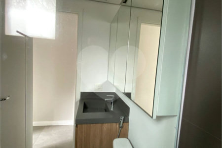 Apartamento para alugar com 2 quartos, sendo 1 suíte,  em Vila Gertrudes, São Paulo, SP