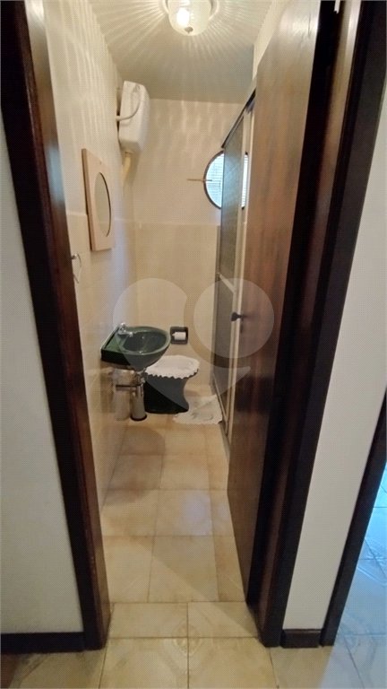 Sobrado à venda com 3 quartos, sendo 1 suíte, em Tremembé, São Paulo, SP