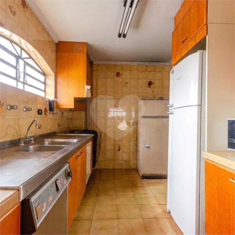 Casa à venda ou para alugar com 4 suítes em Vila Comercial, São Paulo, SP