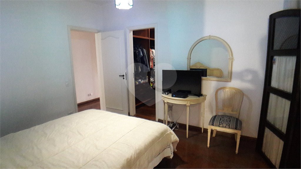 Casa Térrea à venda com 4 suítes em Brooklin Paulista, São Paulo, SP