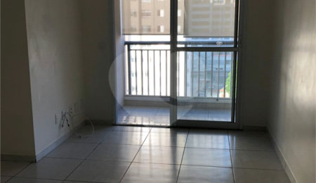 Apartamento à venda com 3 quartos, sendo 1 suíte,  em Brás, São Paulo, SP