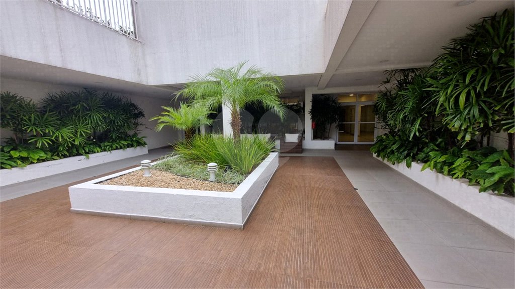Apartamento à venda com 3 quartos, sendo 1 suíte,  em Chácara São João, São Paulo, SP