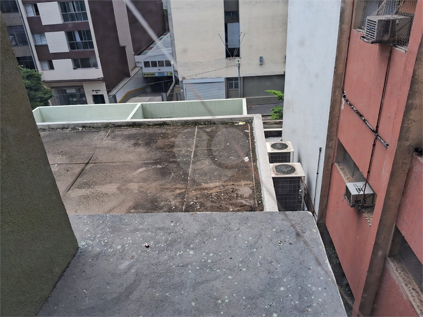 Apartamento a venda com 35m² perto de ônibus e Metrô