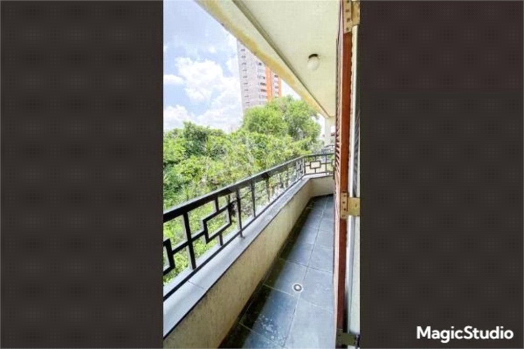 Casa com 540m² , 5 dormitórios , sendo 4 suítes , 10 vagas , à venda no bairro Jardim , em Santo André