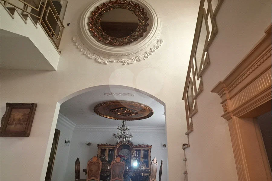 Sobrado à venda com 4 quartos, sendo 2 suítes, em Santana, São Paulo, SP