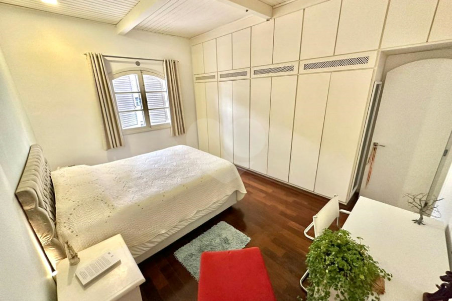 Sobrado à venda com 3 quartos, sendo 1 suíte, em Santana, São Paulo, SP