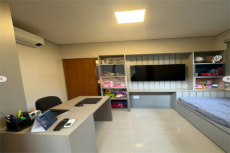 Casa à venda com 3 suítes no condomínio Residencial Terras de Siena, Ribeirão Preto - SP