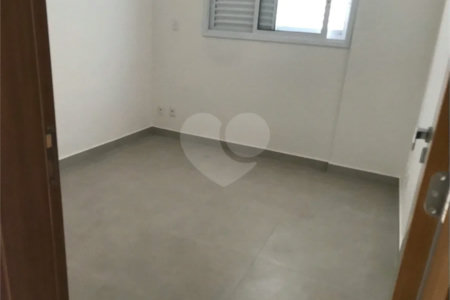 APARTAMENTO 02 DORMITÓRIOS COLADO NA USP