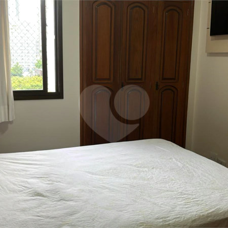 Apartamento à venda com 3 quartos, sendo 1 suíte,  em Jardim das Acácias, São Paulo, SP