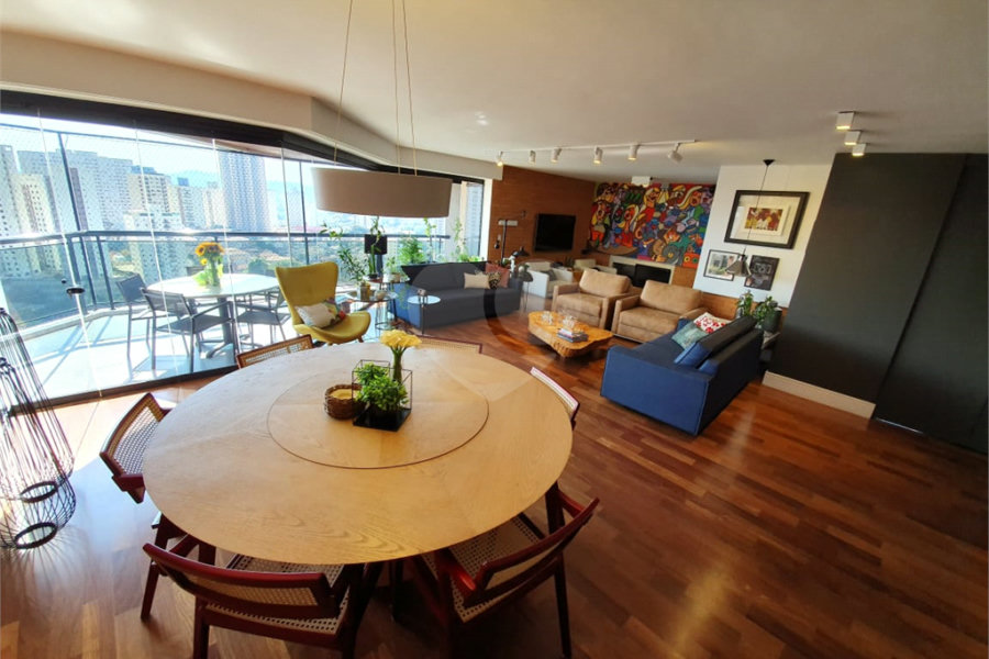 Apartamento à venda com 4 quartos, sendo 2 suítes, em Santana, São Paulo, SP