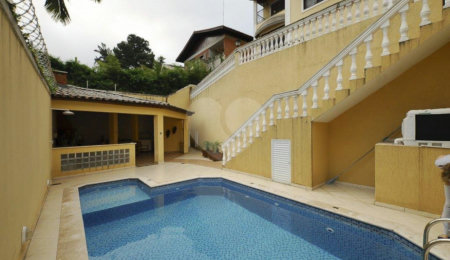 Casa à venda com 5 suítes em Jardim Marajoara, São Paulo, SP