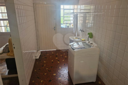 Casa à venda com 3 quartos, sendo 1 suíte, em Chácara Monte Alegre, São Paulo, SP