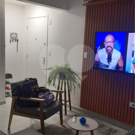 Apartamento à venda com 2 quartos, sendo 1 suíte, em Mirim, Praia Grande, SP