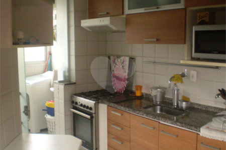 Apartamento à venda com 2 quartos em Jardim Ivana, São Paulo, SP