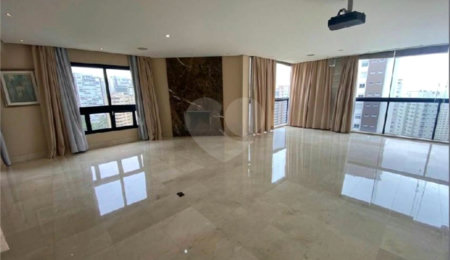 Apartamento à venda com 3 suítes em Vila Suzana, São Paulo, SP