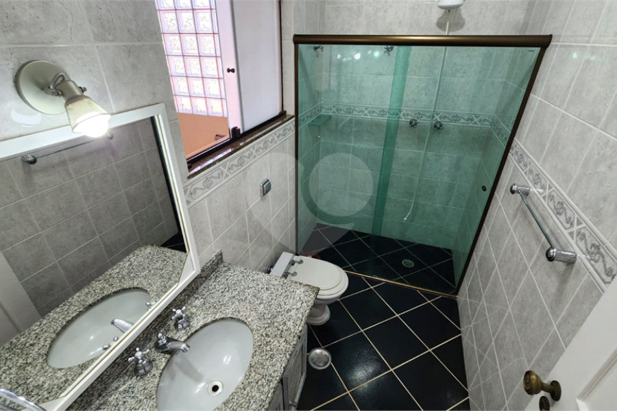 Sobrado à venda com 4 suítes em Tremembé, São Paulo, SP