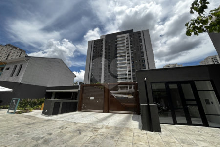 Apartamento à venda com 3 suítes em Vila Romana, São Paulo, SP