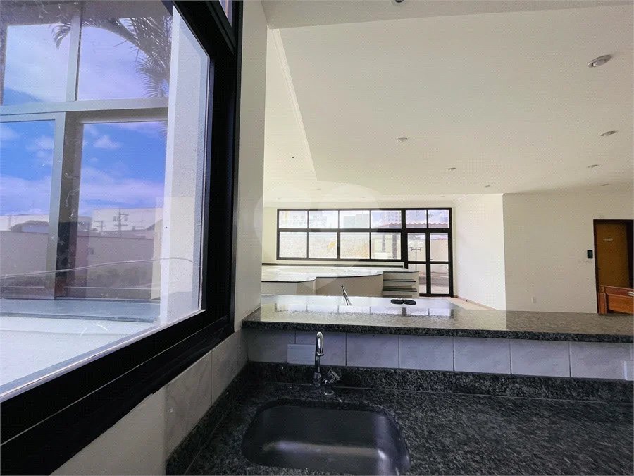 Apartamento pronto para mudar 69 m² c/ 2 Dormitórios e 1 Vaga -Condomínio Kentucky Próximo ao Shopping Metrópole!