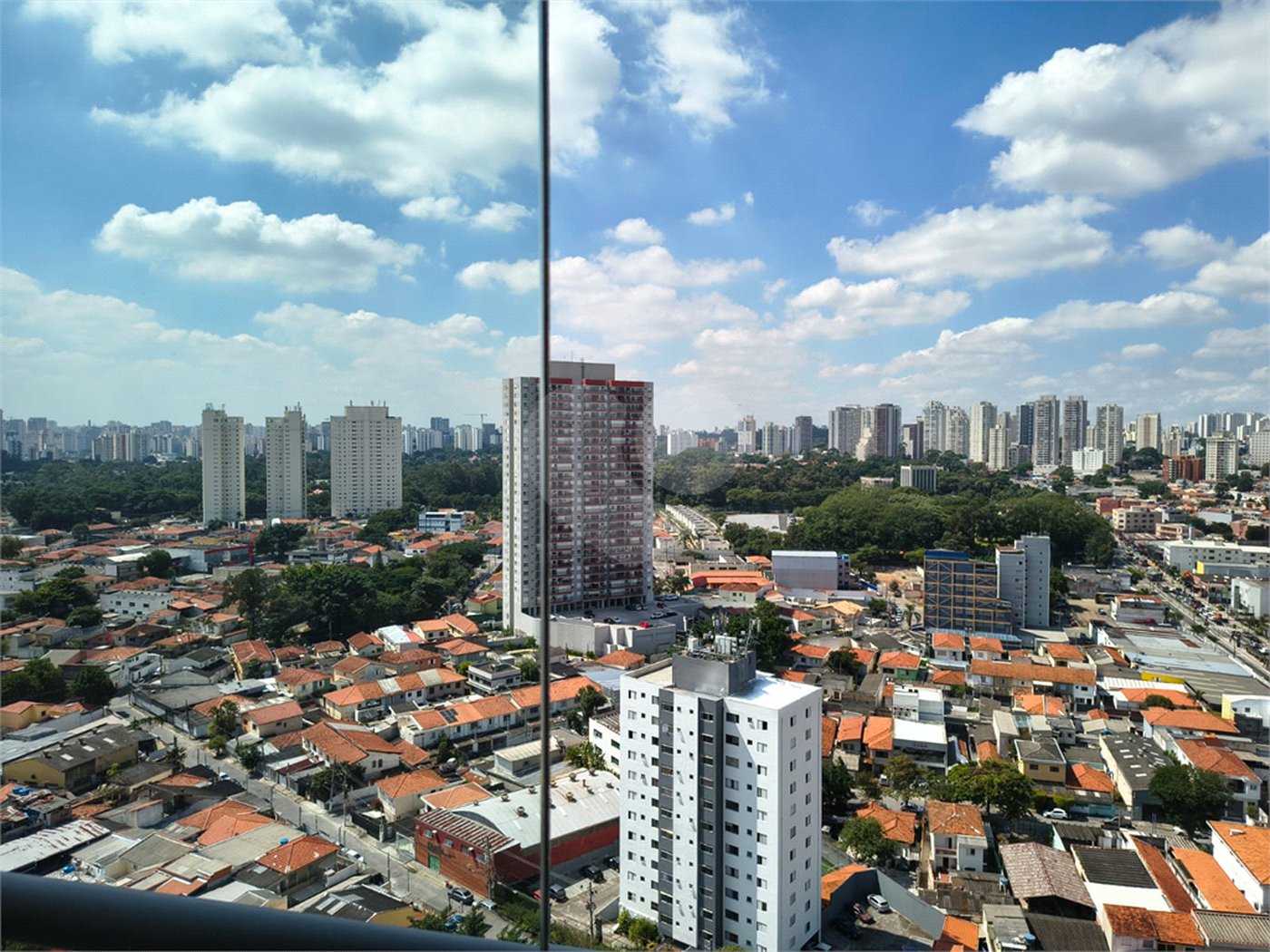 Apartamento à venda com 2 quartos, sendo 1 suíte,  em Jardim Caravelas, São Paulo, SP