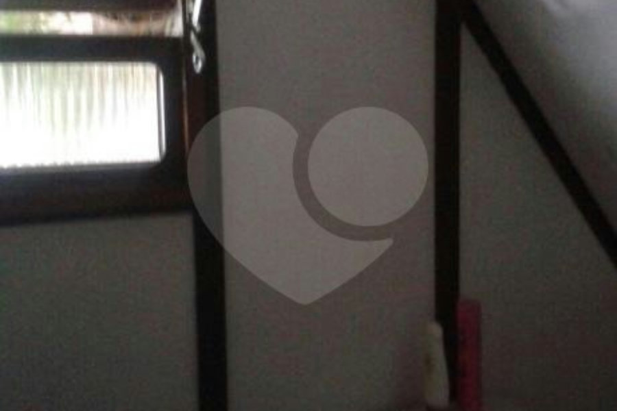 Sobrado à venda com 5 quartos em Jardim Mairiporã, Mairiporã, SP