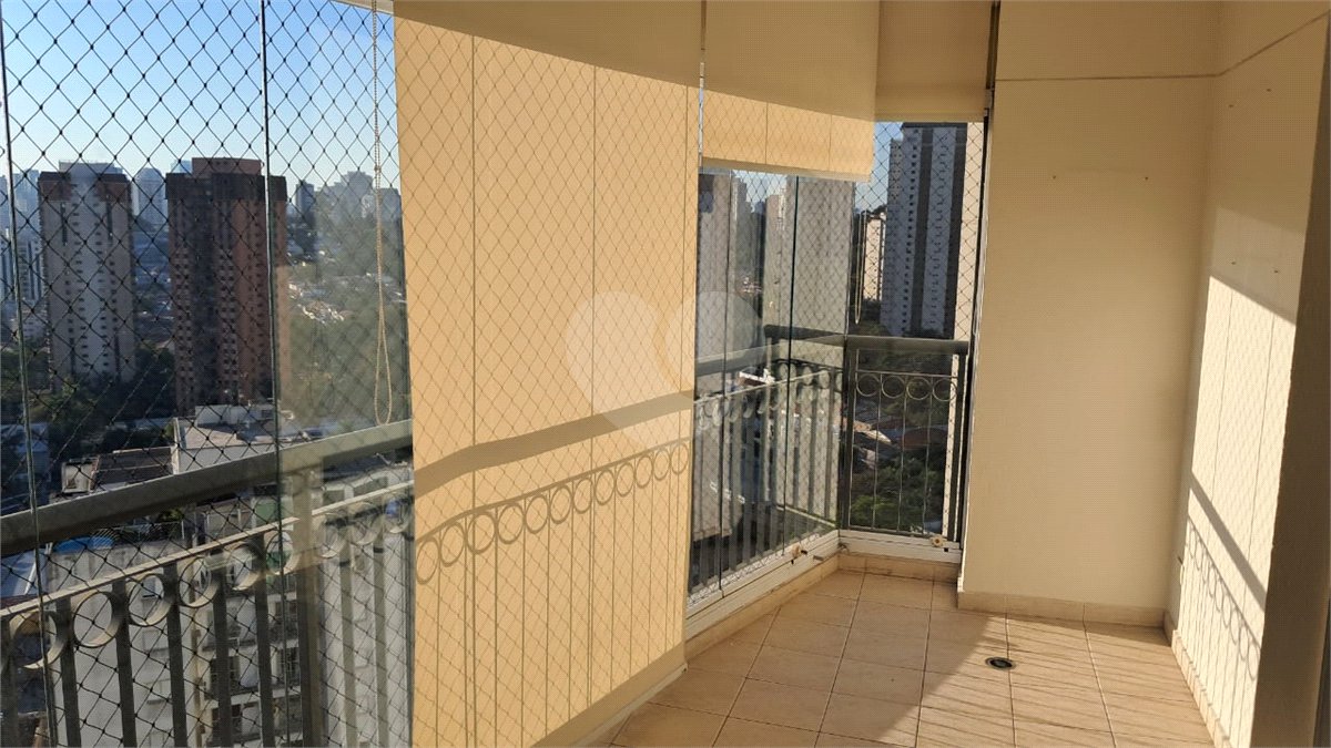 Apartamento à venda com 4 quartos, sendo 2 suítes, em Jardim Marajoara, São Paulo, SP