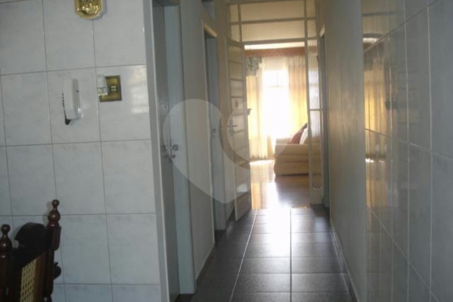 Sobrado à venda com 3 quartos, sendo 2 suítes, em Vila Irmãos Arnoni, São Paulo, SP