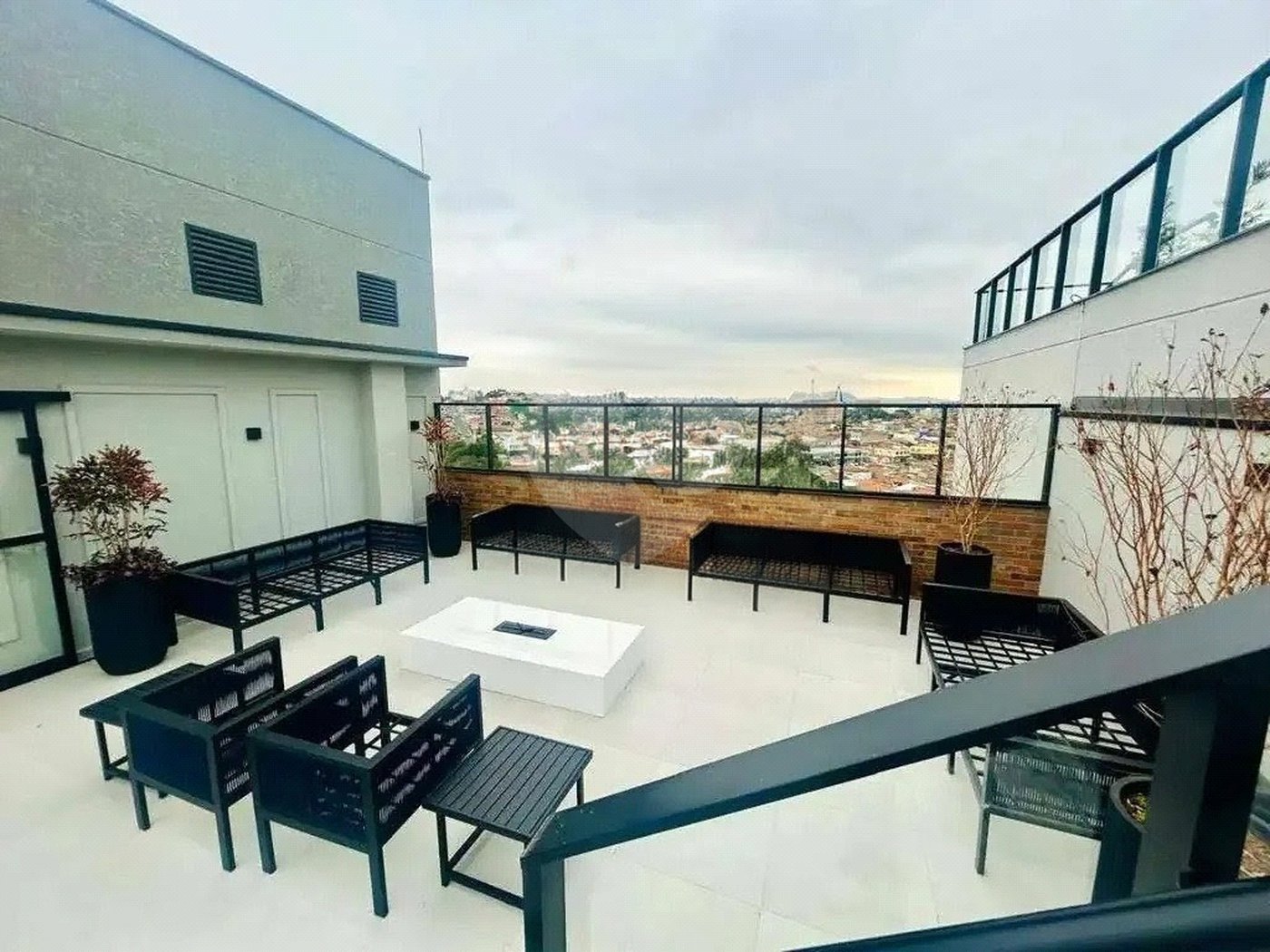 Apartamento à venda com 1 suíte em Atibaia Jardim, Atibaia, SP