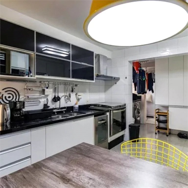 Apartamento à venda com 4 quartos, sendo 3 suítes, em Paraíso do Morumbi, São Paulo, SP
