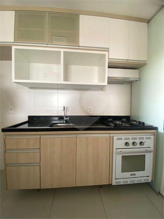 Apartamento à venda com 3 quartos, sendo 1 suíte,  em Vila Santana, Araraquara, SP