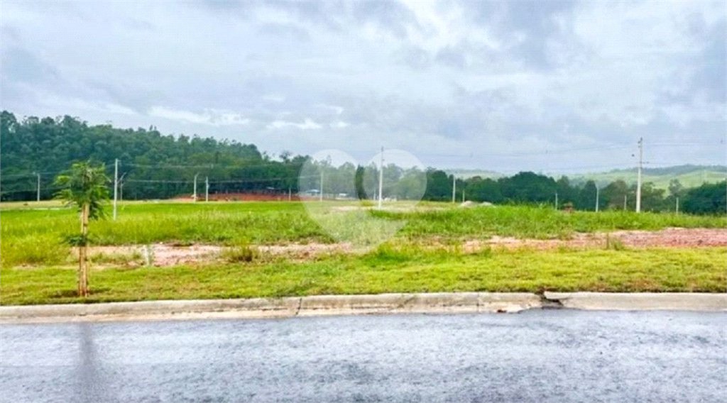 Terreno à venda no condomínio Villaggio Itália, São Paulo - SP