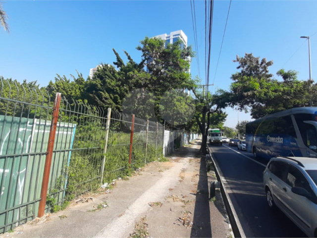 Terreno à venda em Lapa, São Paulo, SP
