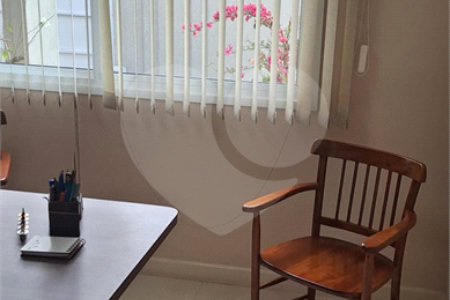 Casa à venda com 3 suítes em Condomínio Flamboyant-b, Atibaia, SP