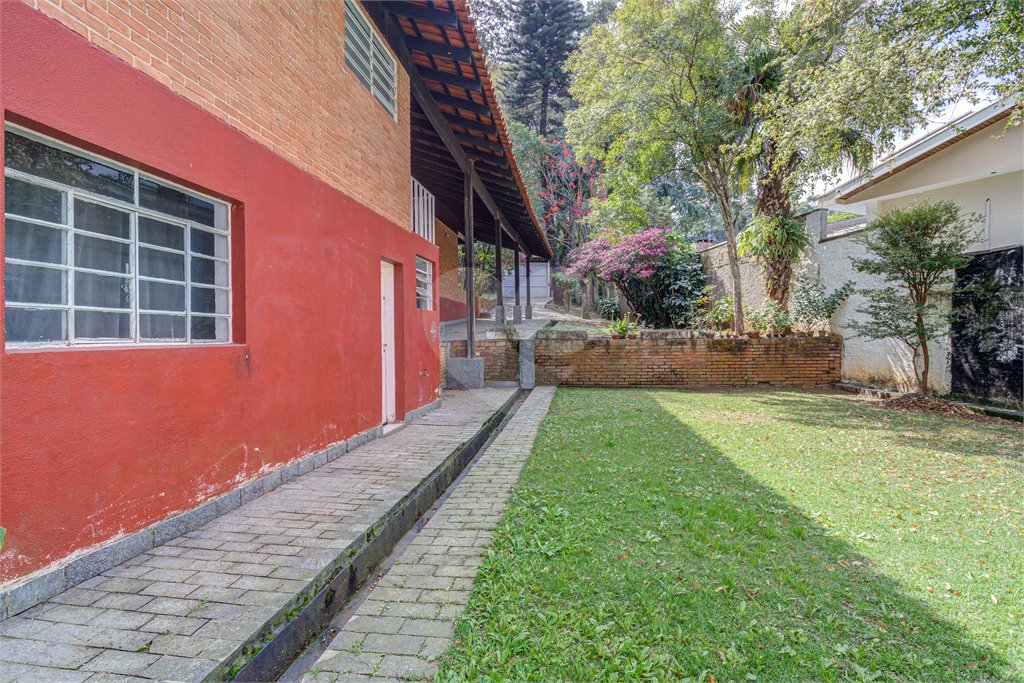 Casa Térrea à venda ou para alugar com 5 quartos, sendo 1 suíte, em Jardim Marajoara, São Paulo, SP