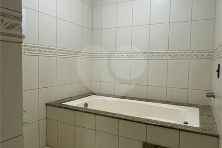 Apartamento 4 suítes Central Park Club