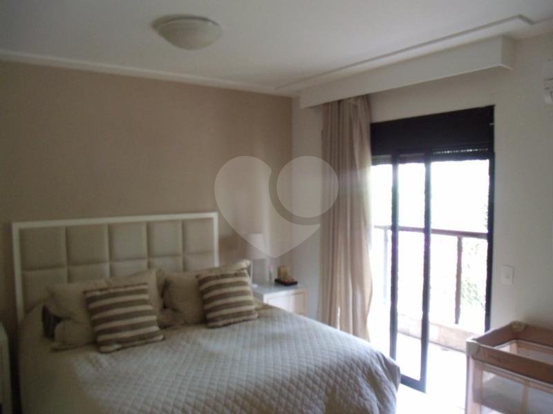 Apartamento à venda com 4 suítes em Jardim Vitória Régia, São Paulo, SP