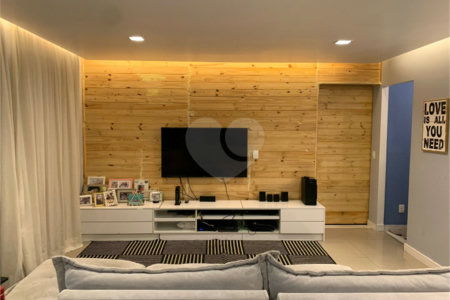 Apartamento à venda com 3 quartos, sendo 2 suítes, em Cidade São Francisco, São Paulo, SP