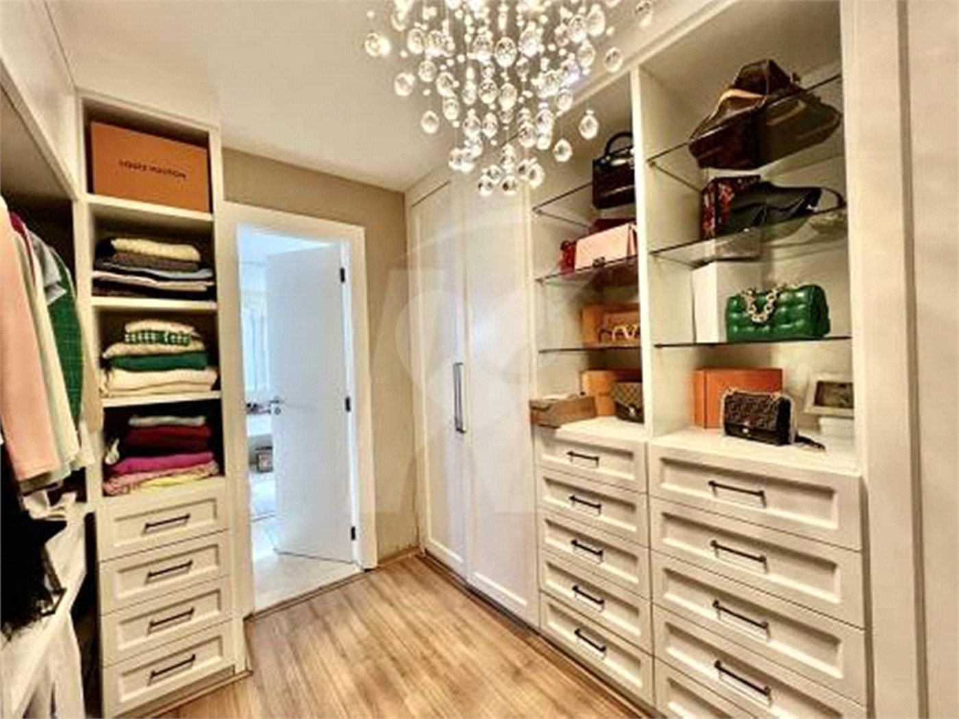 Apartamento à venda com 4 suítes em Santa Terezinha, São Paulo, SP