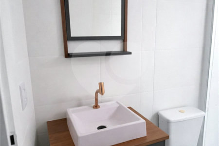 Apartamento à venda com 3 quartos em Jardim Caiapiá, Cotia, SP