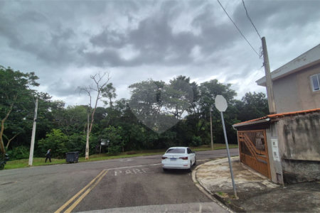 Terreno à venda no condomínio Jardim Villa Amato, Sorocaba - SP