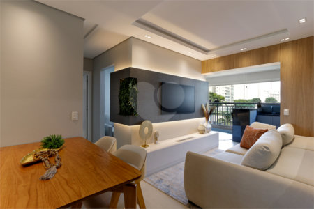 Apartamento à venda com 2 quartos, sendo 1 suíte, em Santo Amaro, São Paulo, SP
