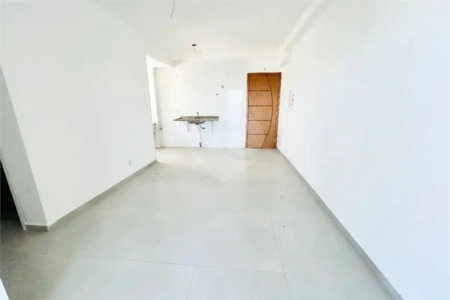 Apartamento à venda com 3 quartos, sendo 1 suíte,  em Parque Campolim, Sorocaba, SP