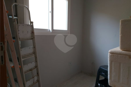 Casa à venda com 3 quartos, sendo 2 suítes, em Jardim das Estações (vila Xavier), Araraquara, SP