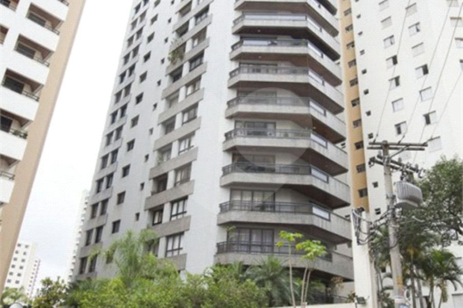 Apartamento à venda com 4 quartos, sendo 3 suítes, em Santana, São Paulo, SP