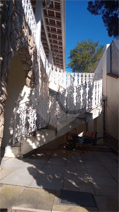 Casa à venda com 5 quartos, sendo 3 suítes,  no condomínio Estância Marambaia, Vinhedo - SP