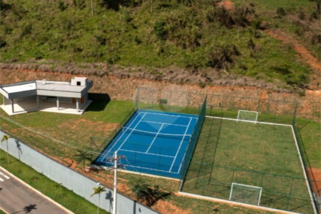 Terreno à venda no Centro, Bom Jesus dos Perdões, SP