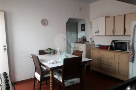 Casa à venda com 3 quartos em Jardim Peri Peri, São Paulo, SP