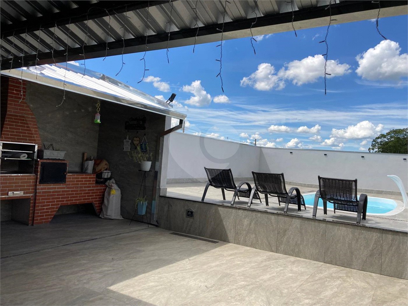 Casa à venda com 3 quartos, sendo 1 suíte, em Vila Zanforlin, Torrinha, SP