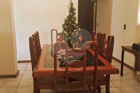 Casa à venda com 3 quartos, sendo 1 suíte, no condomínio Acmti - Colinas do Mosteiro, Terras de Itaici e Recanto dos Pássaros, Indaiatuba - SP